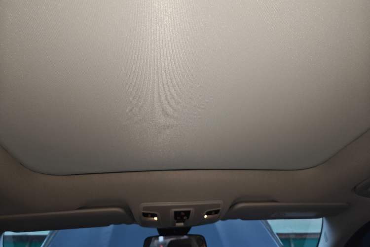 Used Mercedes-Benz GLA 2016 GLA 220 4MATIC Fashion Edition Headliner