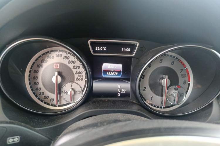 Used Mercedes-Benz GLA 2016 GLA 200 Sport Edition Instrument Cluster