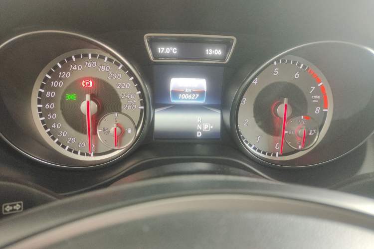 Used Mercedes-Benz GLA 2016 GLA 220 4MATIC Fashion Edition Instrument Cluster