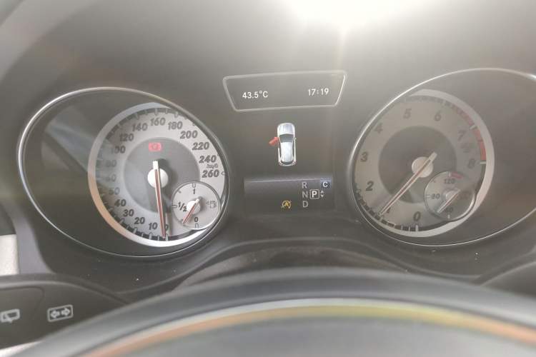 Used Mercedes-Benz GLA 2016 GLA 200 Sport Edition Instrument Cluster