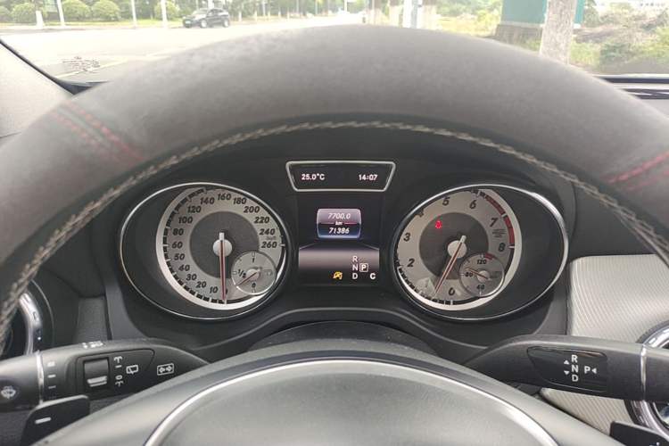Used Mercedes-Benz GLA 2016 GLA 200 Sport Edition Instrument Cluster