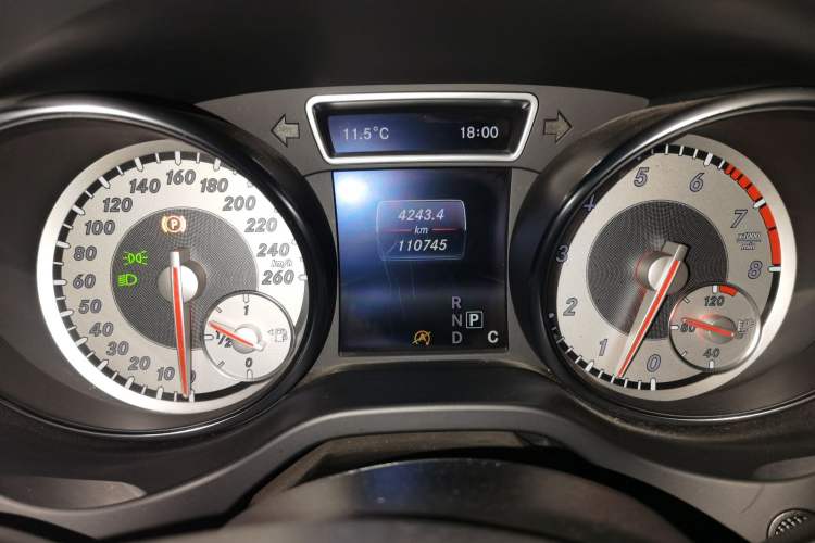 Used Mercedes-Benz GLA 2016 GLA 220 4MATIC Fashion Edition Instrument Cluster