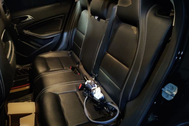 Used Mercedes-Benz GLA 2016 GLA 220 4MATIC Fashion Edition Left Rear Seat
