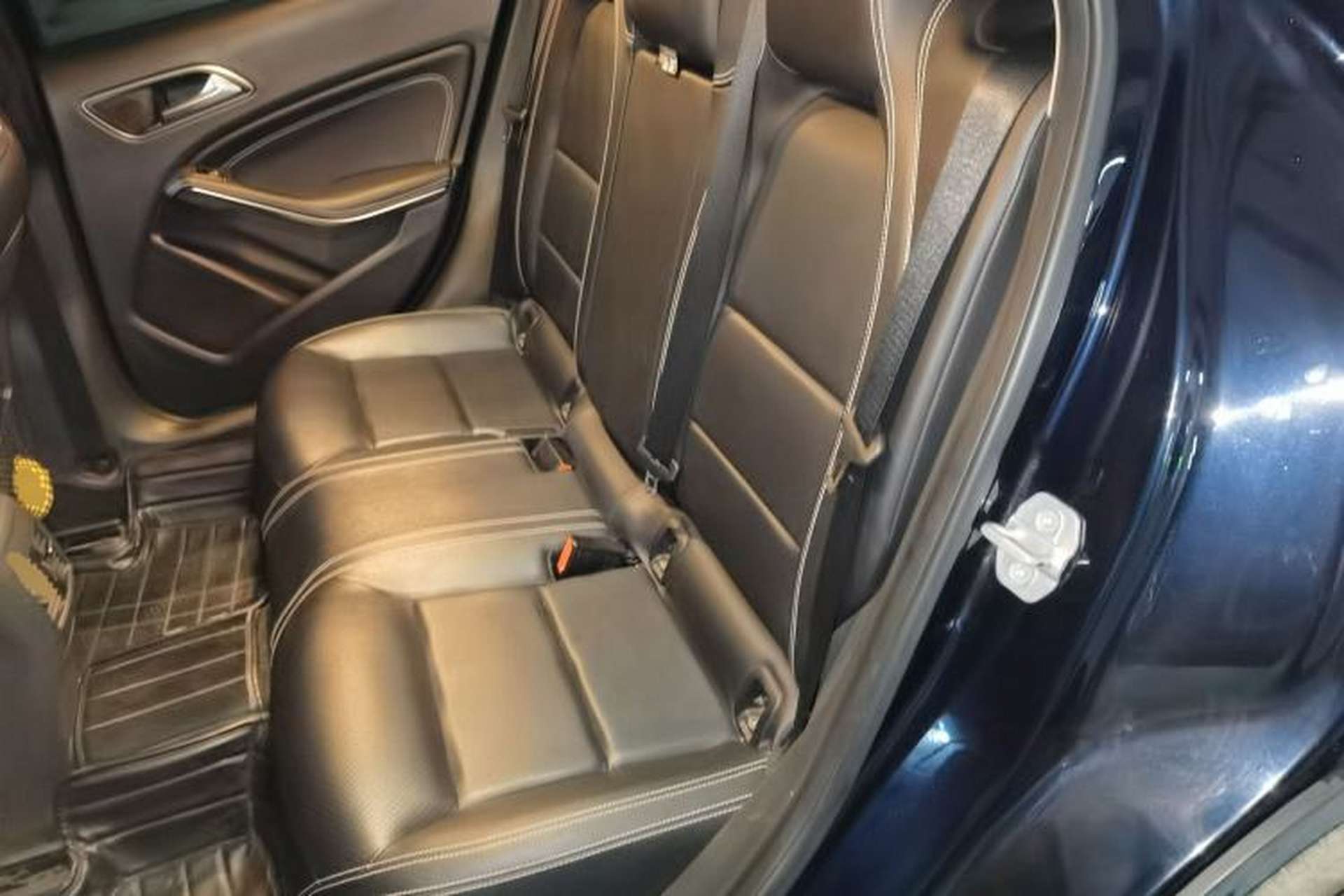 Used Mercedes-Benz GLA 2016 GLA 220 4MATIC Fashion Edition Left Rear Seat