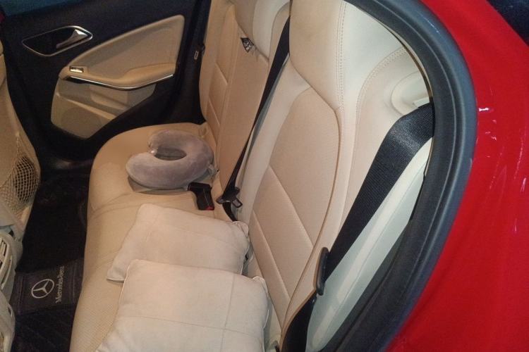 Used Mercedes-Benz GLA 2016 GLA 200 Sport Edition Left Rear Seat