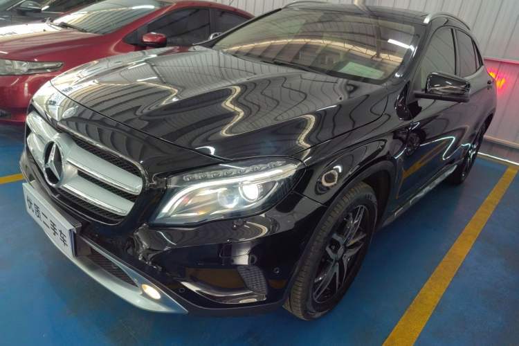 Used Mercedes-Benz GLA 2016 GLA 220 4MATIC Fashion Edition Guazi used car, China used car export, Used car for sale, Used  cars, Cheapest cars for sale