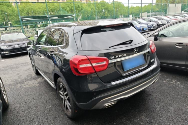 Used Mercedes-Benz GLA 2016 GLA 200 Fashion Model Rear Left 45 Deg