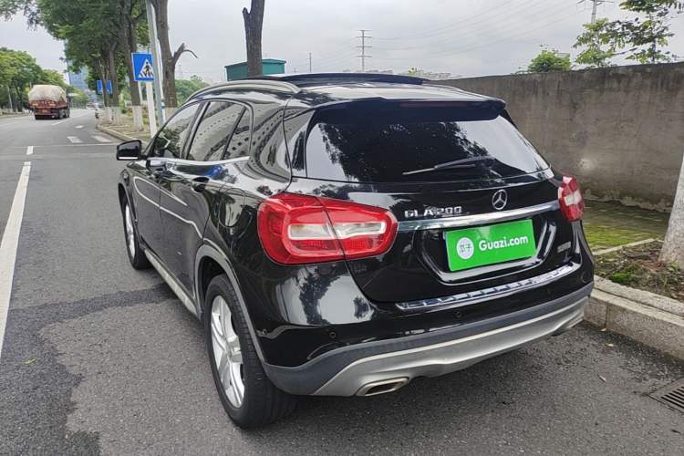 Used Mercedes-Benz GLA 2016 GLA 200 Sport Edition Rear Left 45 Deg