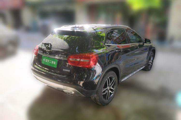Used Mercedes-Benz GLA 2016 GLA 220 4MATIC Fashion Edition Rear Right 45 Deg