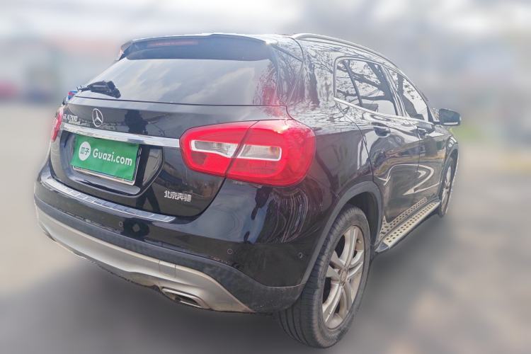 Used Mercedes-Benz GLA 2016 GLA 200 Sport Edition Rear Right 45 Deg