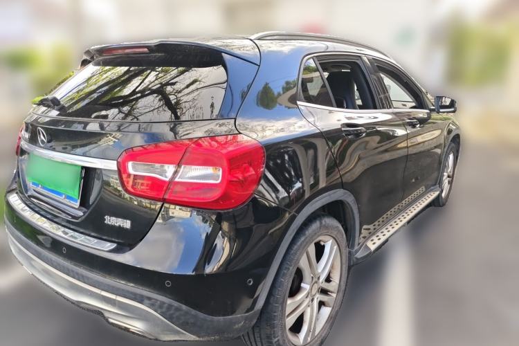 Used Mercedes-Benz GLA 2016 GLA 200 Sport Edition Rear Right 45 Deg