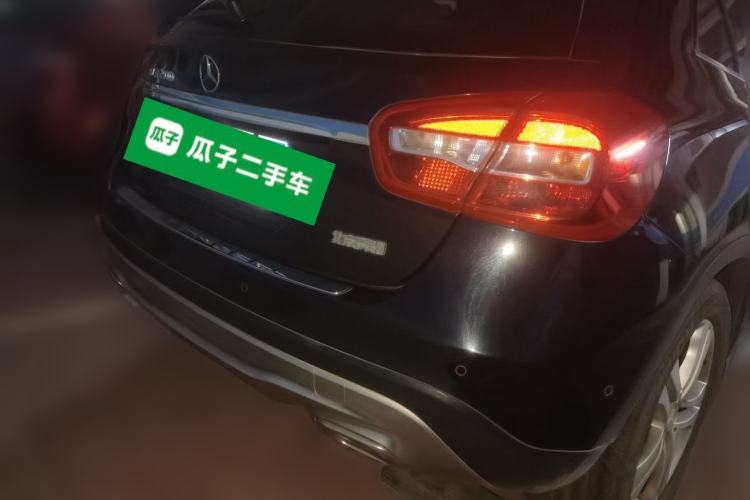 Used Mercedes-Benz GLA 2016 GLA 200 Sport Edition Rear Right 45 Deg