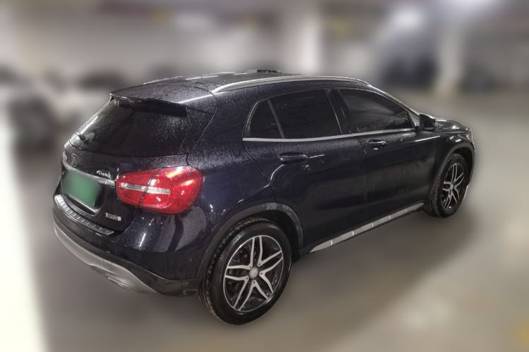 Used Mercedes-Benz GLA 2016 GLA 220 4MATIC Fashion Edition Rear Right 45 Deg