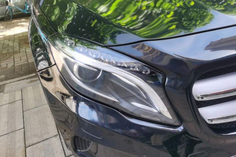 Used Mercedes-Benz GLA 2016 GLA 220 4MATIC Fashion Edition Right Front Headlight