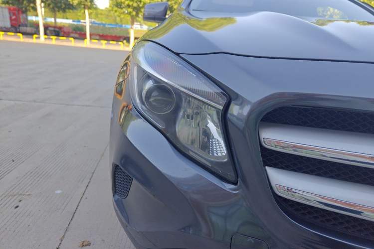 Used Mercedes-Benz GLA 2016 GLA 200 Sport Edition Right Front Headlight