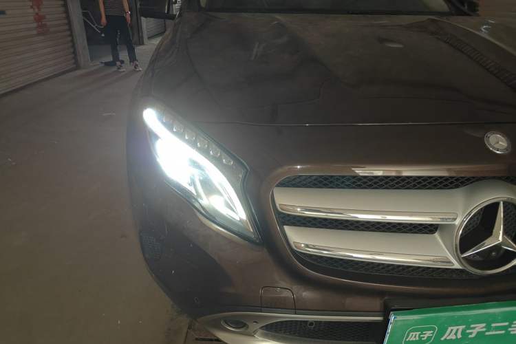 Used Mercedes-Benz GLA 2016 GLA 200 Fashion Model Right Front Headlight