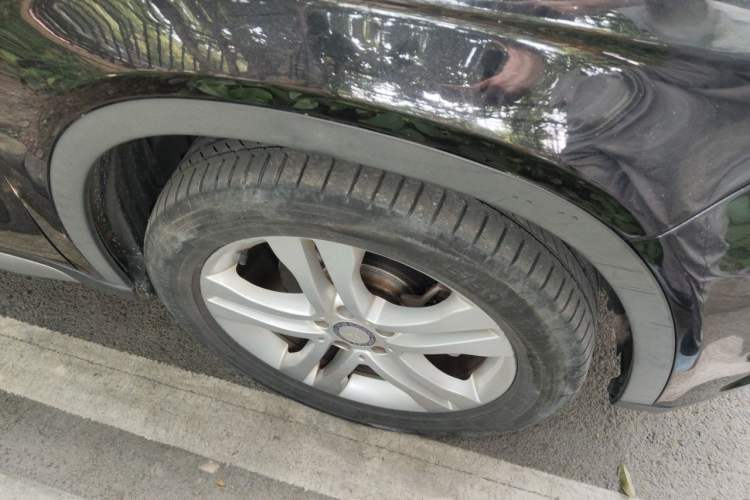 Used Mercedes-Benz GLA 2016 GLA 200 Sport Edition Right Front Wheel Hub