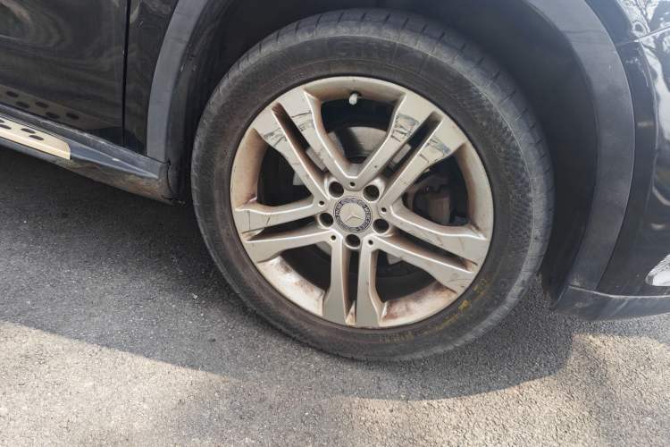 Used Mercedes-Benz GLA 2016 GLA 200 Sport Edition Right Front Wheel Hub