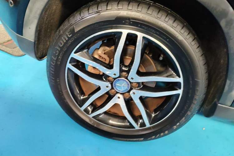 Used Mercedes-Benz GLA 2016 GLA 200 Fashion Model Right Rear Wheel Hub