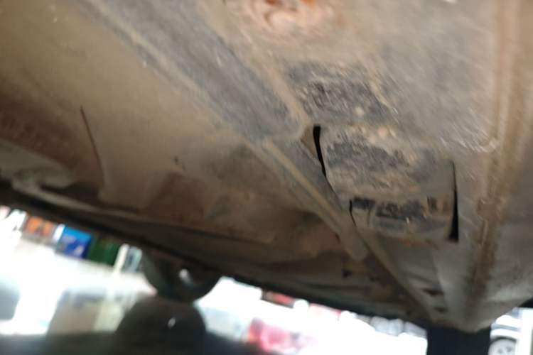 Used Mercedes-Benz GLA 2016 GLA 200 Fashion Model Right Side Sill