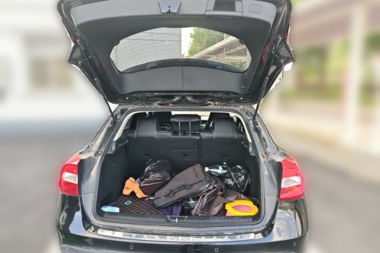 Used Mercedes-Benz GLA 2016 GLA 200 Sport Edition Trunk