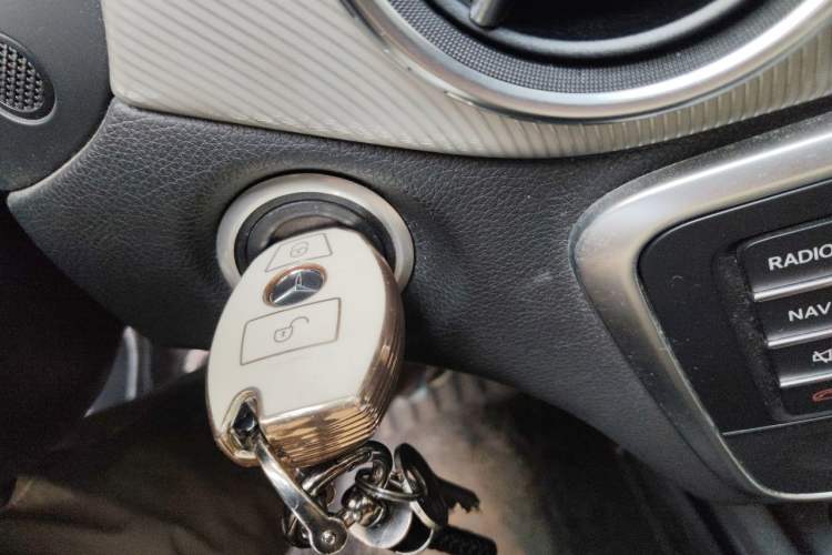 Used Mercedes-Benz GLA 2016 GLA 200 Sport Edition Vehicle Key