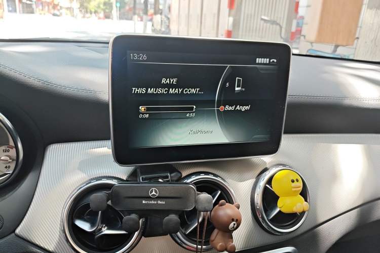 Used Mercedes-Benz GLA 2016 GLA 220 4MATIC Fashion Edition Audio And AC Panel