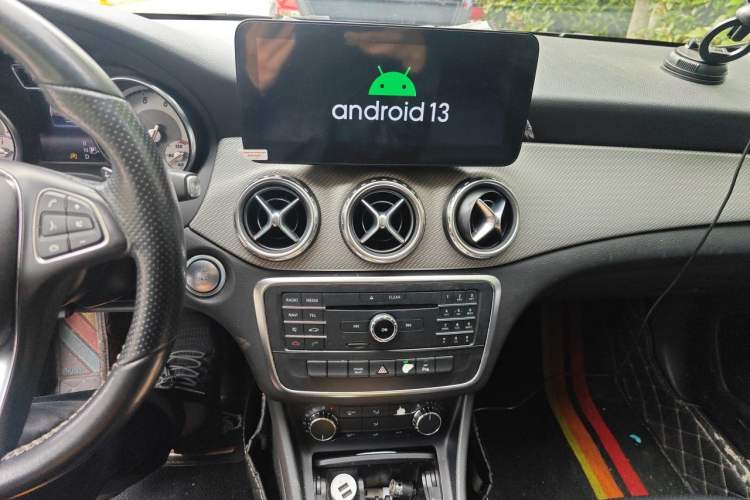 Used Mercedes-Benz GLA 2016 GLA 200 Sport Edition Audio And AC Panel