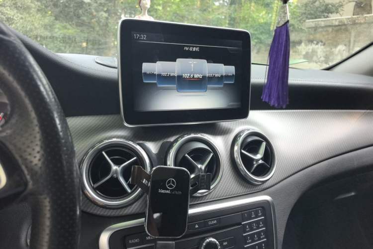 Used Mercedes-Benz GLA 2016 GLA 200 Fashion Model Audio And AC Panel