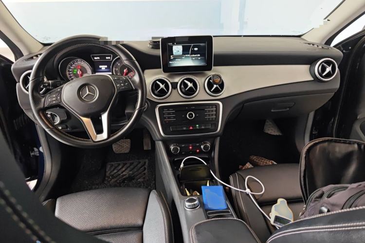 Used Mercedes-Benz GLA 2016 GLA 200 Fashion Model Center Console