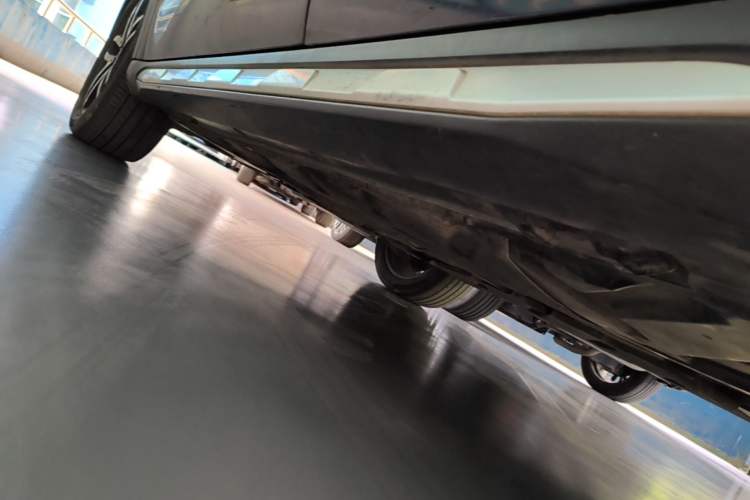Used Mercedes-Benz GLA 2016 GLA 220 4MATIC Fashion Edition Chassis Rear Left
