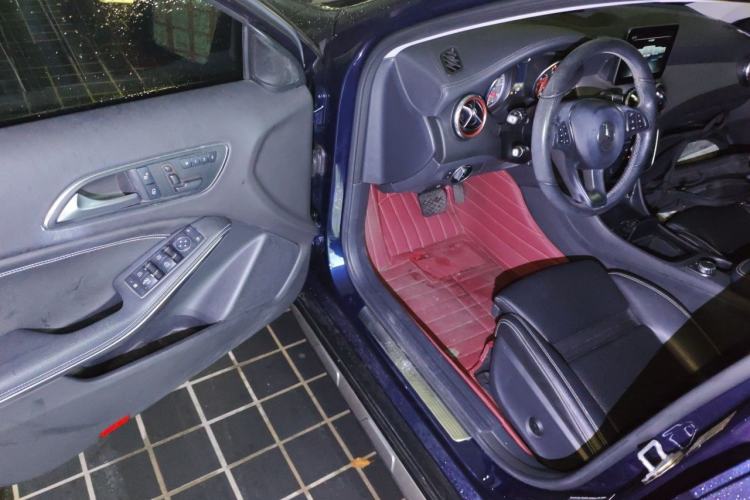 Used Mercedes-Benz GLA 2016 GLA 200 Fashion Model Driver Seat