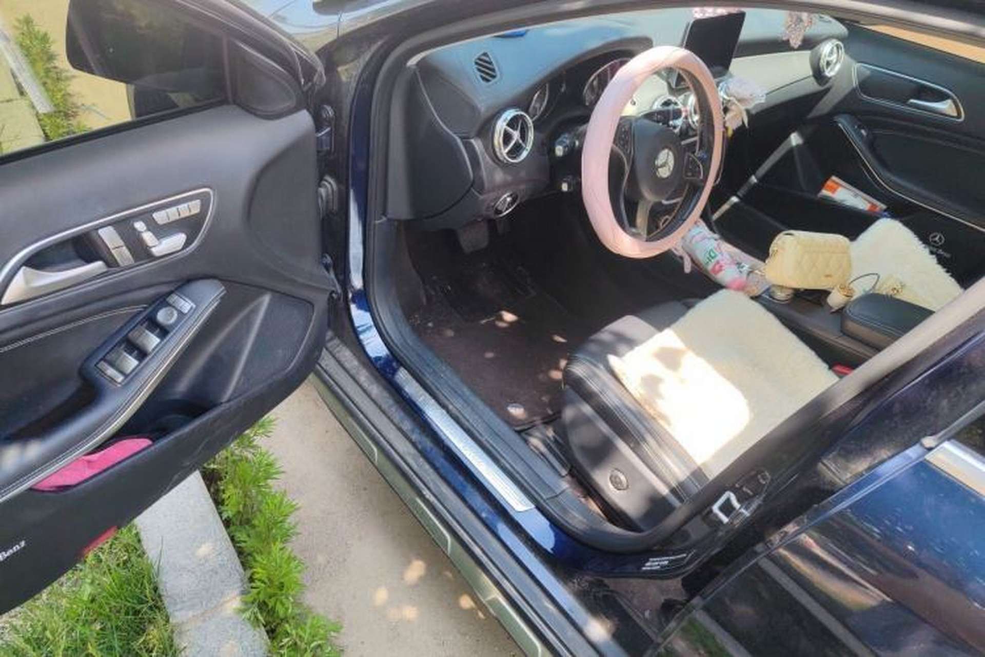 Used Mercedes-Benz GLA 2016 GLA 200 Sport Edition Driver Seat