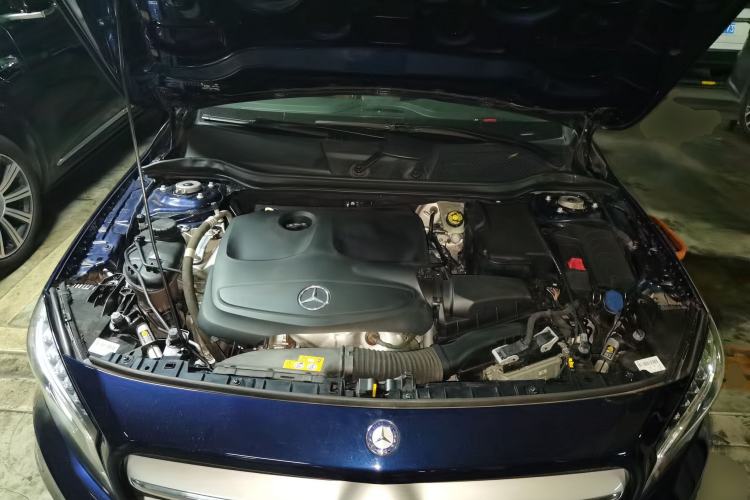 Used Mercedes-Benz GLA 2016 GLA 200 Fashion Model Engine Bay
