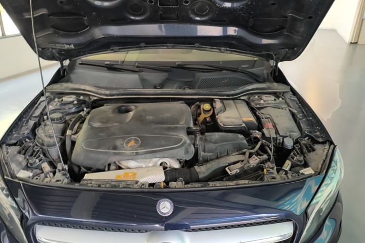 Used Mercedes-Benz GLA 2016 GLA 220 4MATIC Fashion Edition Engine Bay