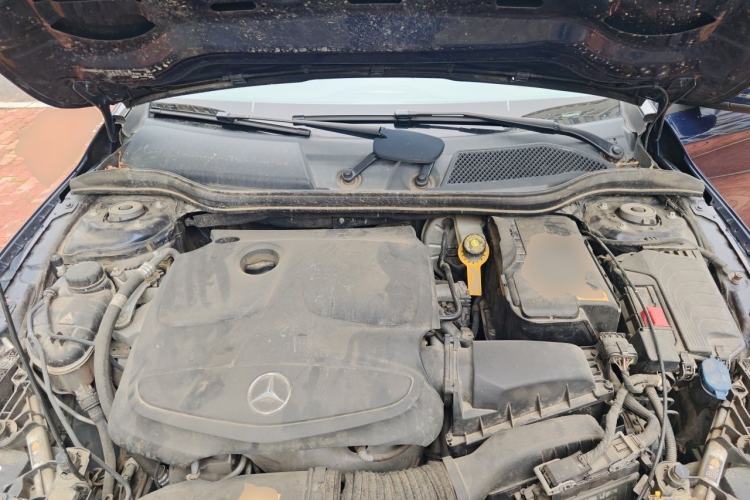Used Mercedes-Benz GLA 2016 GLA 220 4MATIC Fashion Edition Engine Bay