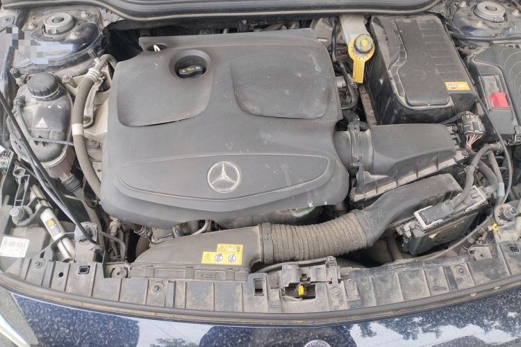 Used Mercedes-Benz GLA 2016 GLA 200 Fashion Model Engine Bay