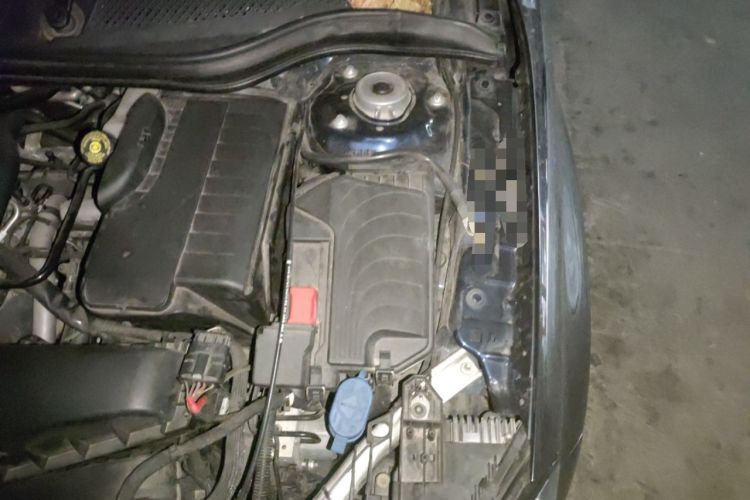 Used Mercedes-Benz GLA 2016 GLA 200 Fashion Model Engine Bay Left