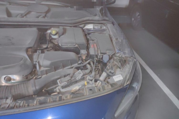 Used Mercedes-Benz GLA 2016 GLA 200 Sport Edition Engine Bay Left