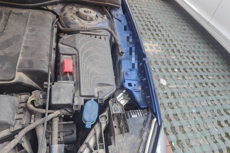 Used Mercedes-Benz GLA 2016 GLA 200 Blue Edition Engine Bay Left