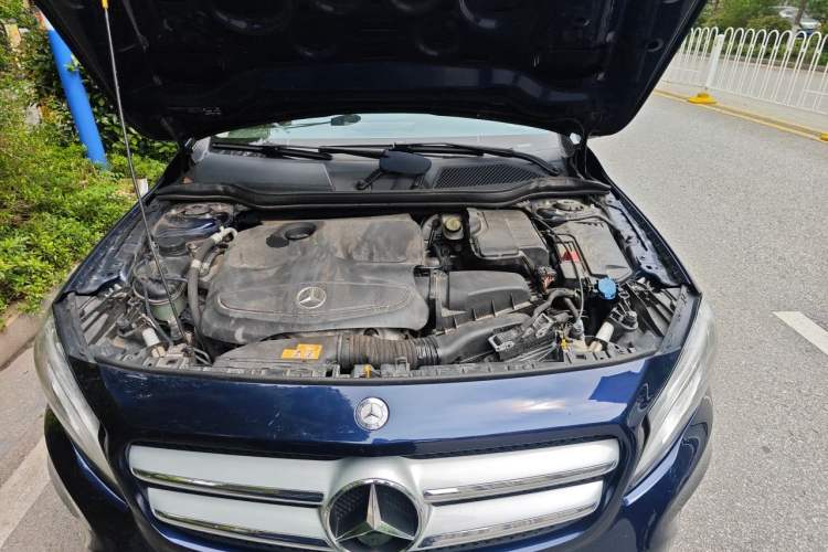 Used Mercedes-Benz GLA 2016 GLA 200 Sport Edition Engine Bay