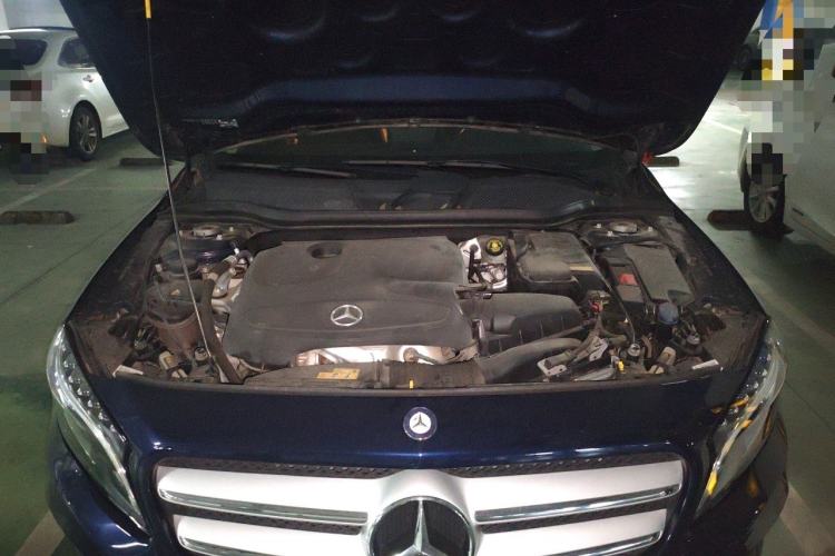 Used Mercedes-Benz GLA 2016 GLA 200 Fashion Model Engine Bay