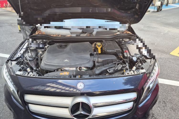 Used Mercedes-Benz GLA 2016 GLA 200 Fashion Model Engine Bay