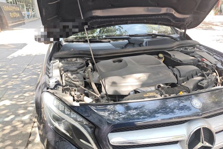 Used Mercedes-Benz GLA 2016 GLA 220 4MATIC Fashion Edition Engine Bay Right
