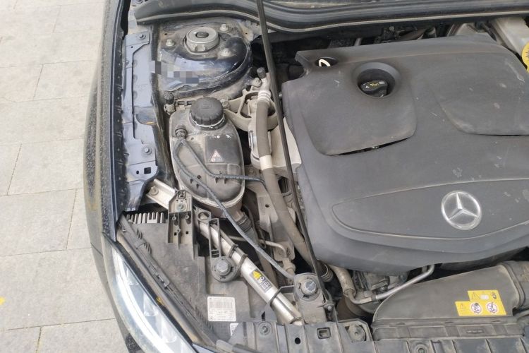 Used Mercedes-Benz GLA 2016 GLA 200 Fashion Model Engine Bay Right