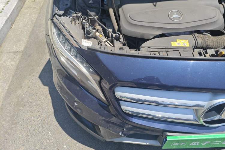 Used Mercedes-Benz GLA 2016 GLA 200 Fashion Model Engine Bay Right
