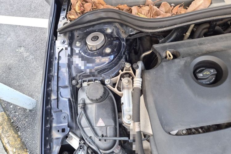 Used Mercedes-Benz GLA 2016 GLA 200 Fashion Model Engine Bay Right