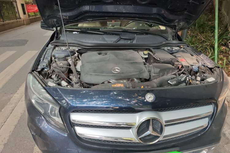 Used Mercedes-Benz GLA 2016 GLA 200 Sport Edition Engine Bay Right