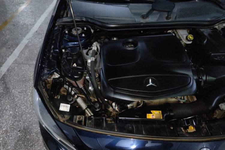 Used Mercedes-Benz GLA 2016 GLA 200 Sport Edition Engine Bay Right
