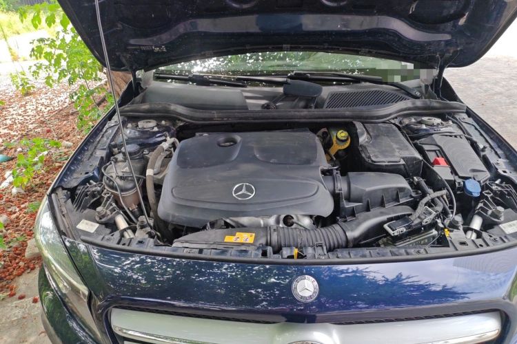 Used Mercedes-Benz GLA 2016 GLA 200 Sport Edition Engine Bay Right